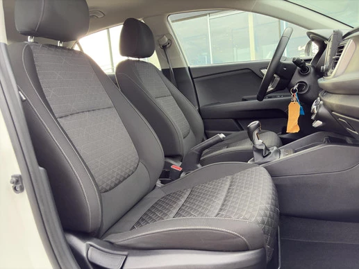 Kia Rio - Afbeelding 20 van 22
