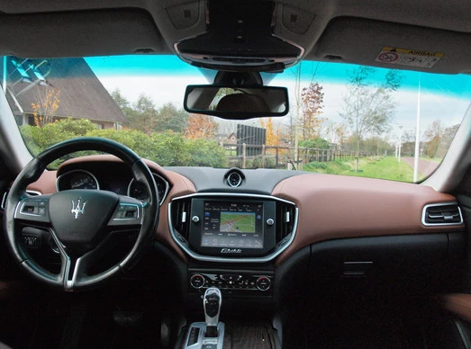 Maserati Ghibli - Afbeelding 18 van 30