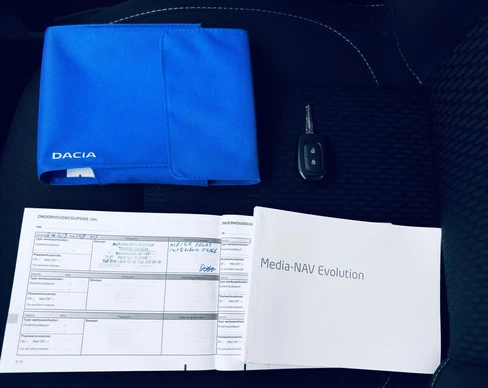 Dacia Logan - Afbeelding 23 van 25