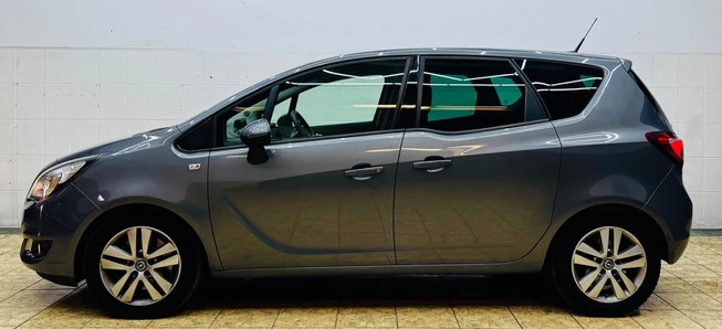 Opel Meriva - Afbeelding 2 van 24