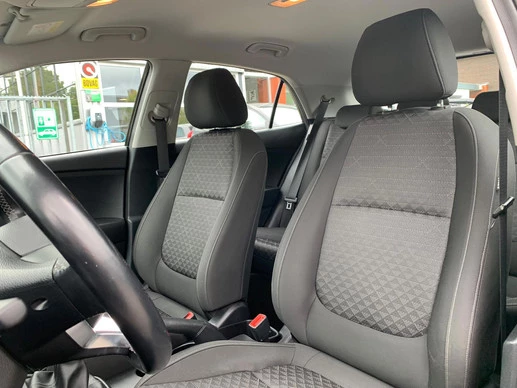 Kia Rio - Afbeelding 9 van 20