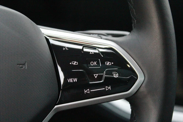 Volkswagen Touareg - Afbeelding 10 van 26