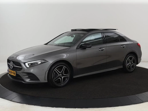 Mercedes-Benz A-Klasse - Afbeelding 1 van 30