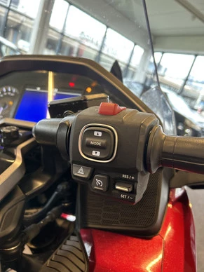 Honda GL 1800 - Afbeelding 12 van 16