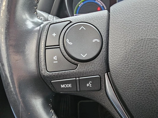 Toyota Auris - Afbeelding 10 van 30