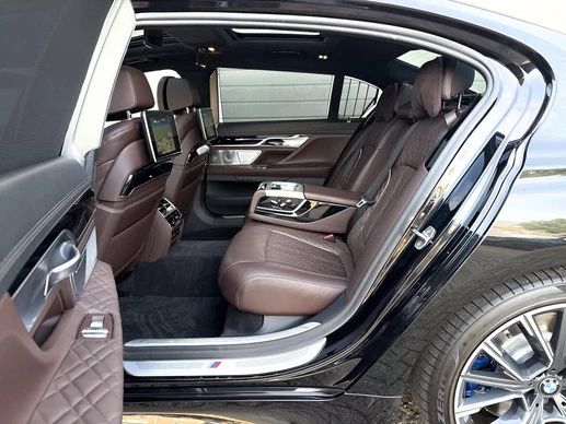BMW 7 Serie - Afbeelding 16 van 30