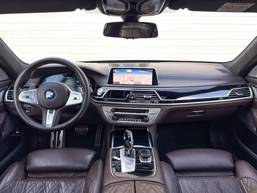 BMW 7 Serie - Afbeelding 18 van 30