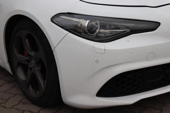 Alfa Romeo Giulia - Afbeelding 11 van 29