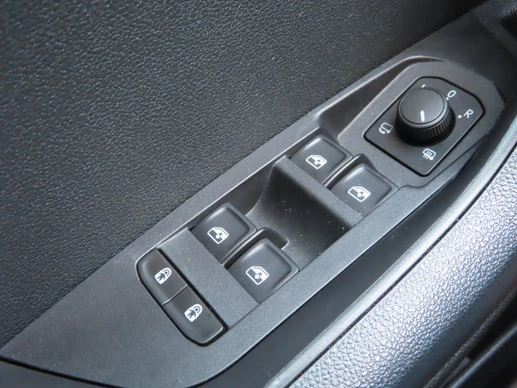 Škoda Karoq - Afbeelding 16 van 23