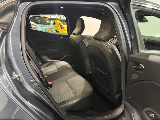 Renault Clio - Afbeelding 15 van 30