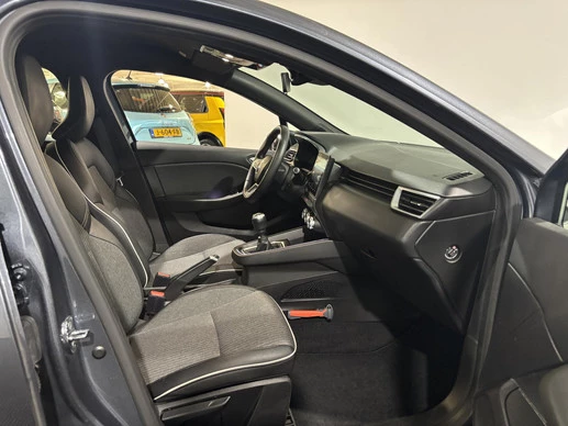 Renault Clio - Afbeelding 16 van 30