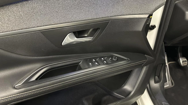 Peugeot 5008 - Afbeelding 27 van 30