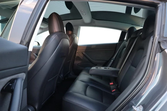 Tesla Model 3 - Afbeelding 20 van 20
