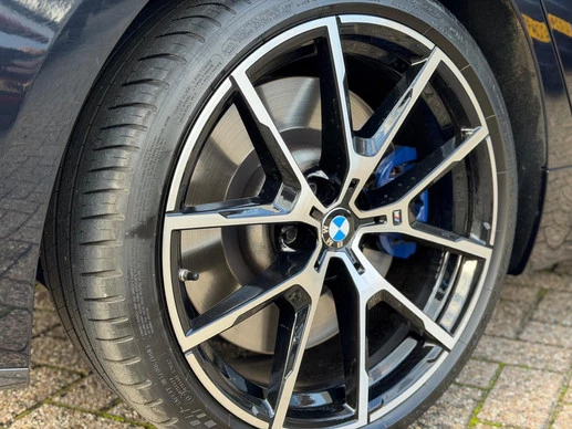 BMW 8 Serie - Afbeelding 13 van 30
