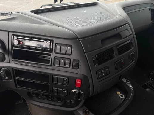 DAF XF 460 - Afbeelding 13 van 16