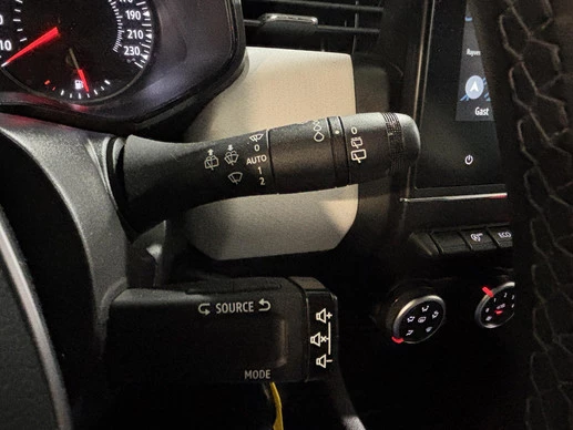 Renault Clio - Afbeelding 24 van 30