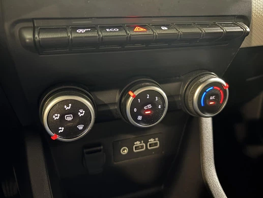 Renault Clio - Afbeelding 29 van 30