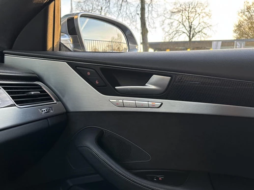 Audi S8 - Afbeelding 16 van 30