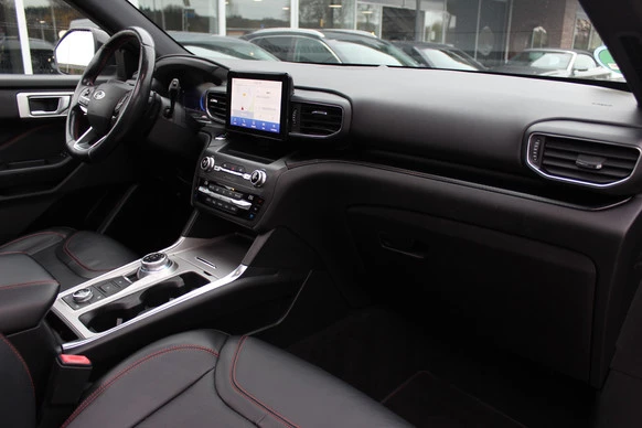 Ford Explorer - Afbeelding 13 van 30