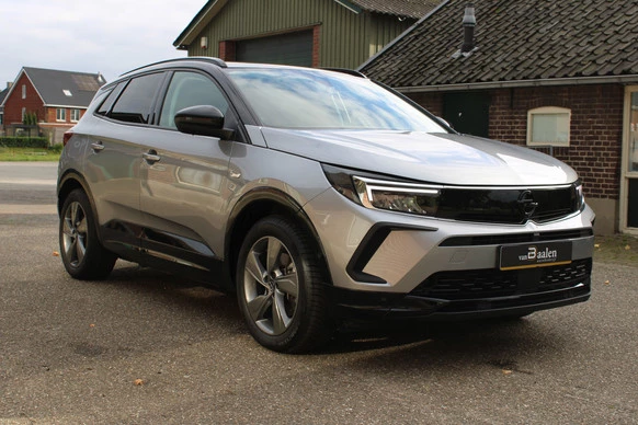 Opel Grandland - Afbeelding 2 van 25