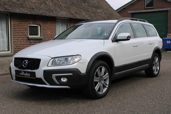 Volvo XC70 - Afbeelding 1 van 28