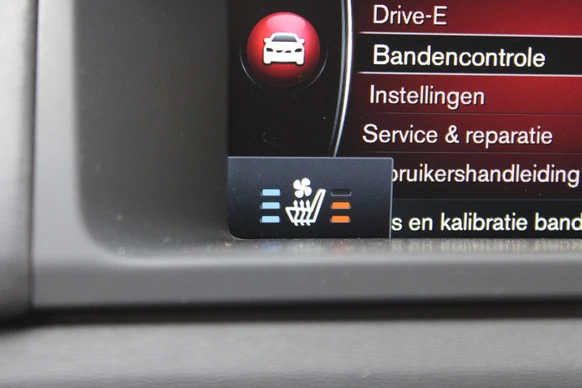 Volvo XC70 - Afbeelding 10 van 28