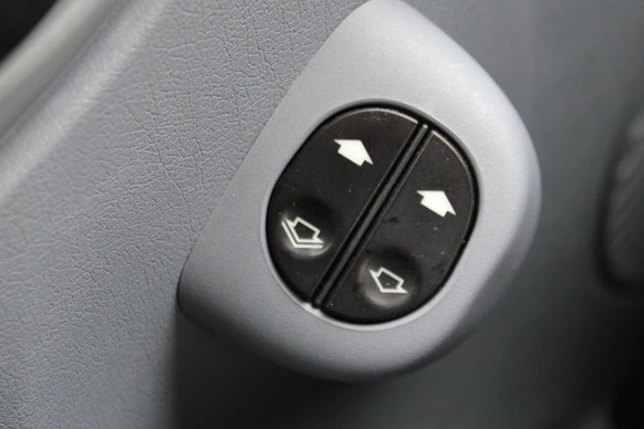 Westfalia Ford Nugget - Afbeelding 17 van 28