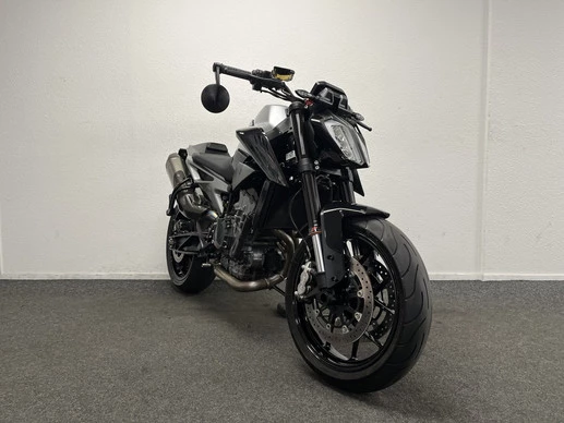 KTM 790 Duke - Afbeelding 12 van 22