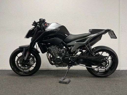 KTM 790 Duke - Afbeelding 13 van 22