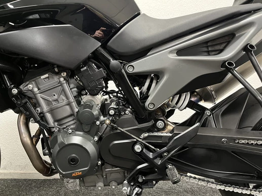 KTM 790 Duke - Afbeelding 17 van 22