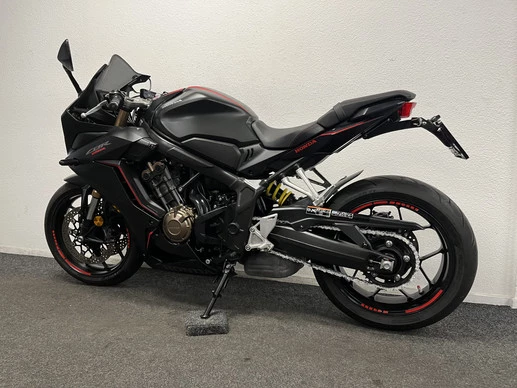 Honda CBR 650 - Afbeelding 15 van 22