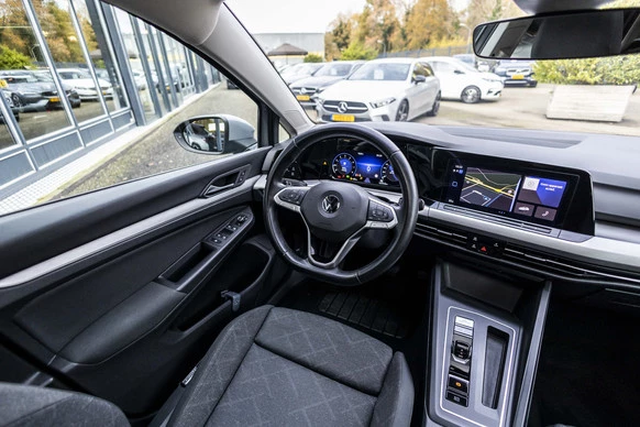Volkswagen Golf - Afbeelding 18 van 30