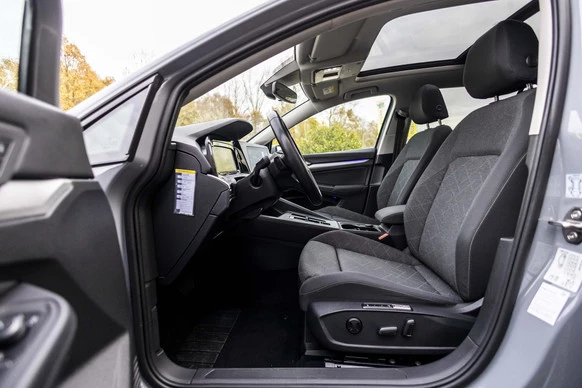 Volkswagen Golf - Afbeelding 20 van 30