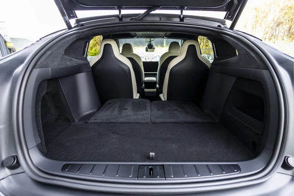 Tesla Model X - Afbeelding 15 van 30