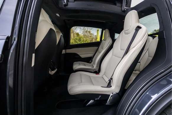 Tesla Model X - Afbeelding 18 van 30