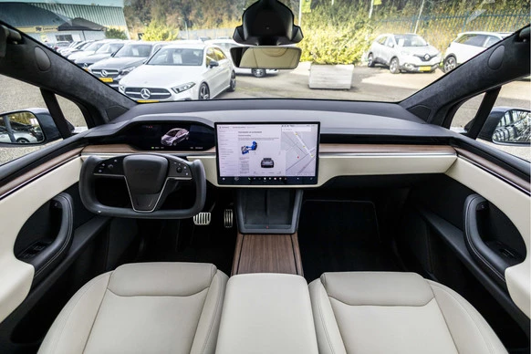 Tesla Model X - Afbeelding 23 van 30