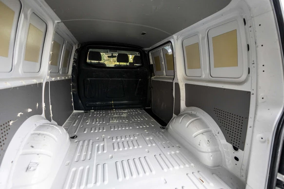 Volkswagen Transporter - Afbeelding 17 van 30