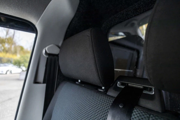 Volkswagen Transporter - Afbeelding 24 van 30