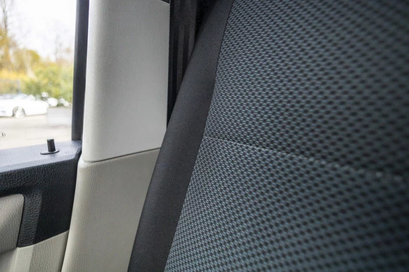 Volkswagen Transporter - Afbeelding 25 van 30