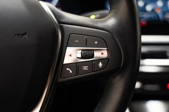 BMW i4 - Afbeelding 17 van 30