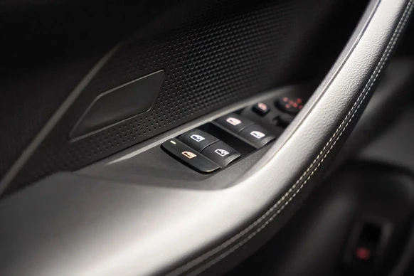 BMW i4 - Afbeelding 20 van 30