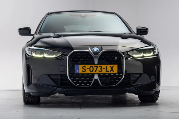 BMW i4 - Afbeelding 28 van 30