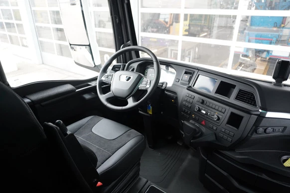 MAN TGX - Afbeelding 28 van 30