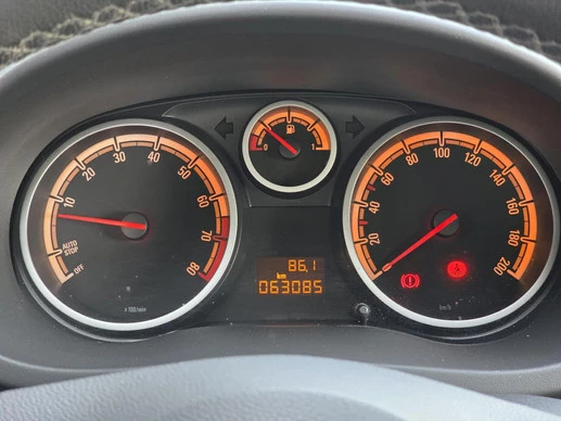 Opel Corsa - Afbeelding 13 van 30