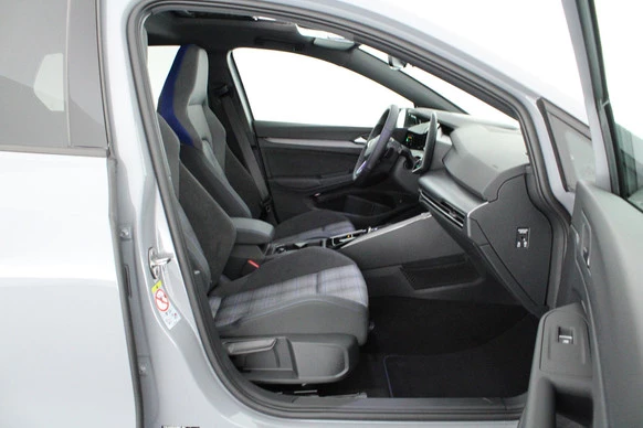 Volkswagen Golf - Afbeelding 16 van 30