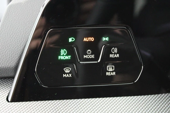 Volkswagen Golf - Afbeelding 19 van 30