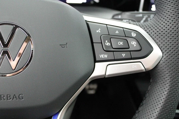 Volkswagen Golf - Afbeelding 22 van 30