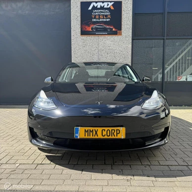 Tesla Model 3 - Afbeelding 4 van 23