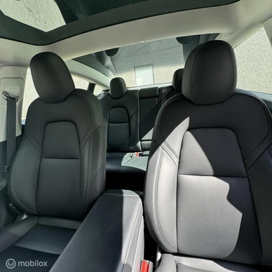 Tesla Model 3 - Afbeelding 9 van 23
