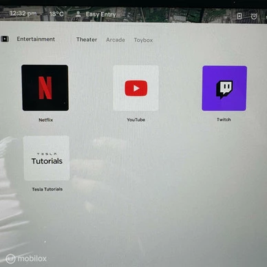 Tesla Model 3 - Afbeelding 12 van 23